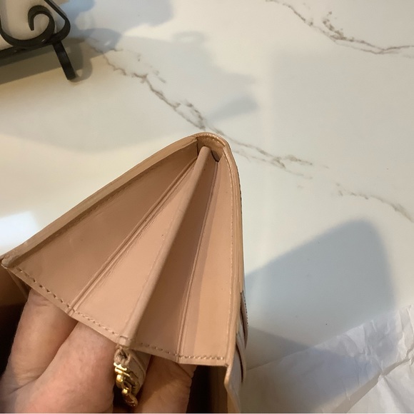 Authentic LV Monogram Vernis wallet - Picture 7 of 12